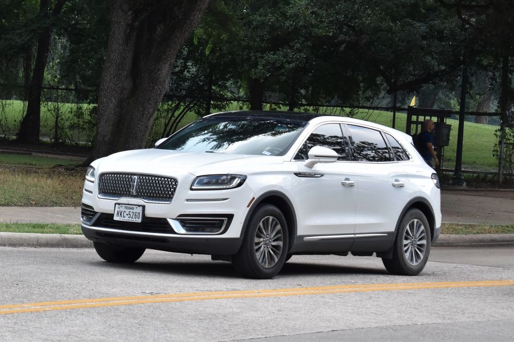 Introducing the 2025 Lincoln Nautilus: Luxurious Innovation